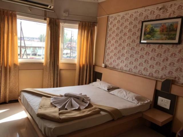 Bharati Lodge Hubballi-Dharwar Zewnętrze zdjęcie