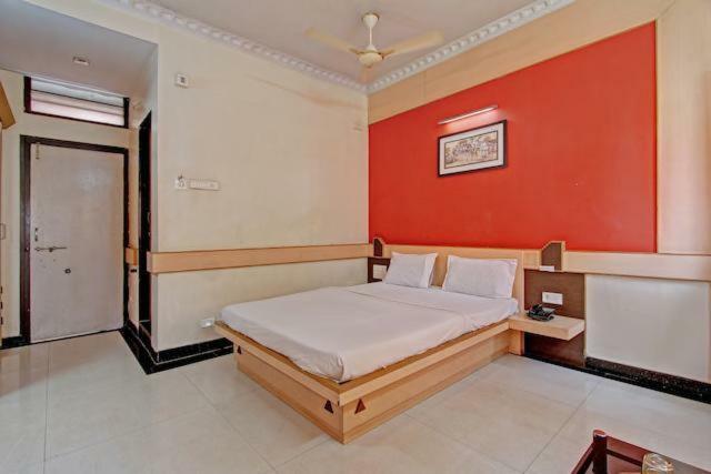 Bharati Lodge Hubballi-Dharwar Zewnętrze zdjęcie